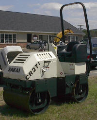 sakai cr271 asphalt dirt vibratory articulating roll